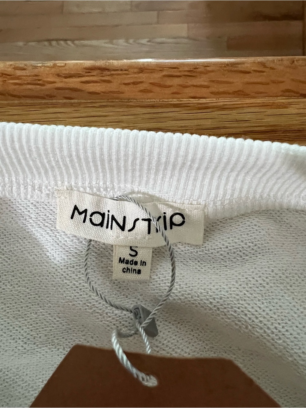 Main Strip White Ribbed Sweater Top - Picture 4 of 5